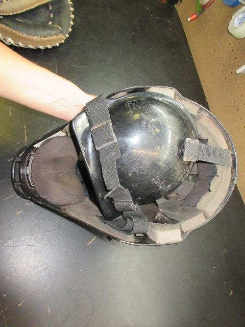 Load image into Gallery viewer, Used All-Star MVP Players Series Catchers Helmet - 6 1/4 -7
