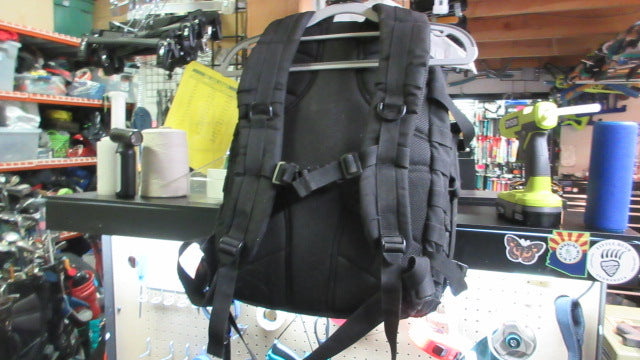 Load image into Gallery viewer, Used Highland Tactical Rumble Backpack
