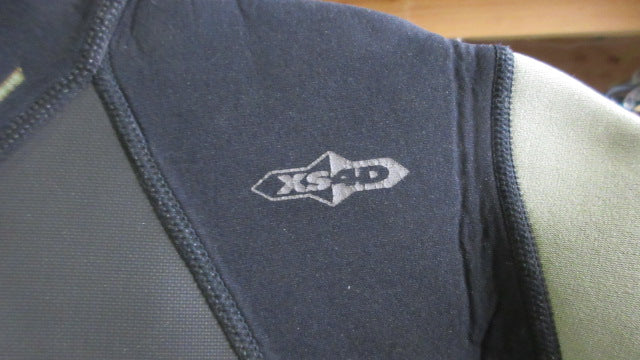 Load image into Gallery viewer, Used O'Neill Shorty Wetsuit - Size Small
