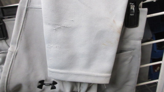 Used Under Armour Grey Open Bottom Pants Youth Size Medium - wear