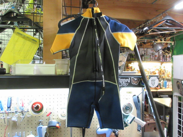 Load image into Gallery viewer, Used SWS Skiwarm Classic Shorty Junior Wetsuit - Size 10
