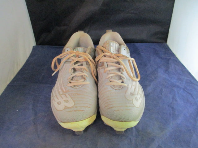 Load image into Gallery viewer, Used New Balance 4040 6 Metal Cleats Size 7 - some wear on heel
