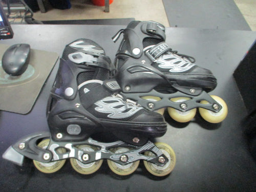 Used Tian-E Adjustable Light Up In-Line Skates Size 32-35 (Size 1.5 - 4.5)
