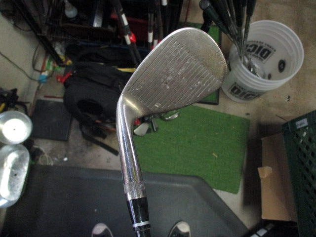 Load image into Gallery viewer, Used Pinseeker Pro Tour Series 56º Right Hand Sand Wedge
