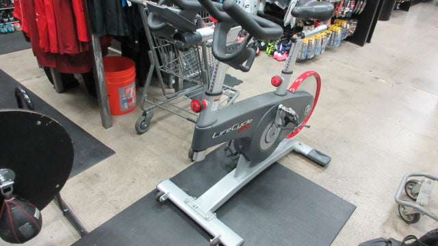 Load image into Gallery viewer, Used Life Fitness Lifecycle GX Exercise Bicycle
