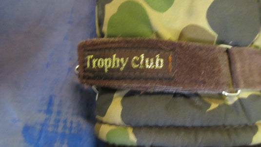 Used Trophy Club Camo Gloves Adult Size Small - small hole