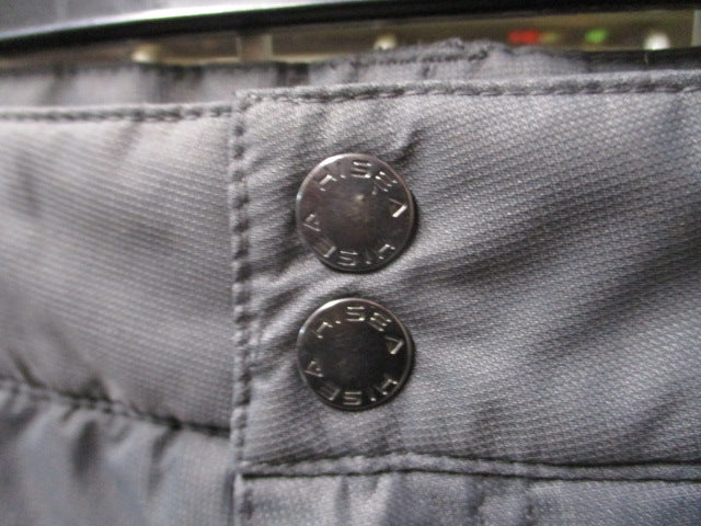 Load image into Gallery viewer, Used Hisea Snow Pants Adult Size XL Short
