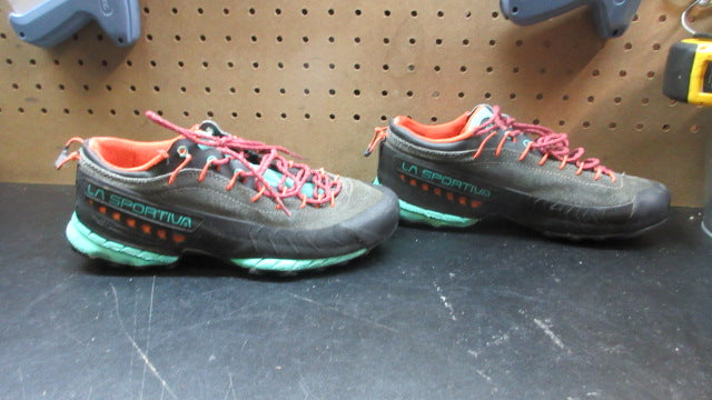 Load image into Gallery viewer, Used LA Sportiva TX-4 Approach Shoes - Womens - Size 8
