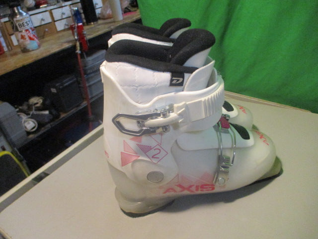 Load image into Gallery viewer, Used Axis 2 Size 21.5&quot; Kids Downhill Ski Boots
