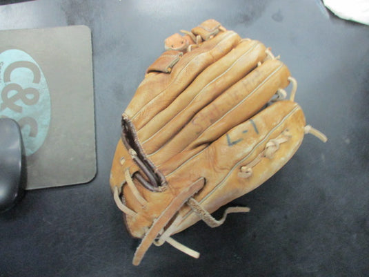 Used Vintage Geo A Reach Co Leather Glove - NEEDS RELACE