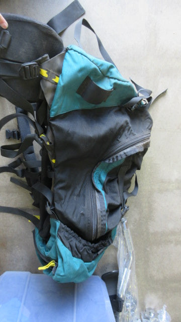 Used Mountainsmith Frostfire 53 Backpack