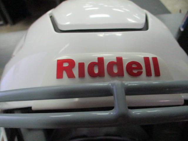Load image into Gallery viewer, Used Riddell Speedflex Youth Medium Football Helmet INITIAL SEASON 2024
