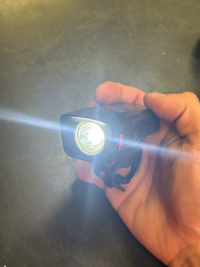 Load image into Gallery viewer, Used Bontrager ION 350 R Bicycle Front Headlight
