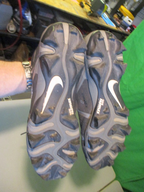 Used Nike Alpha Cleats Size 10.5