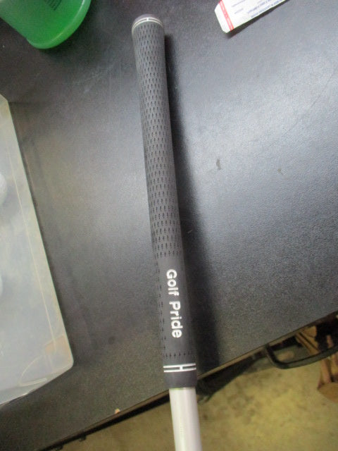 Load image into Gallery viewer, Used Ladies Maxfli Revolution 3 Wood
