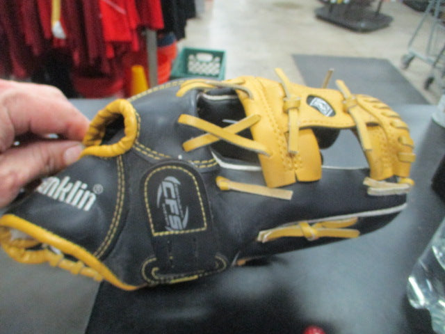 Load image into Gallery viewer, Used Franklin Field Master 11" RHT Glove
