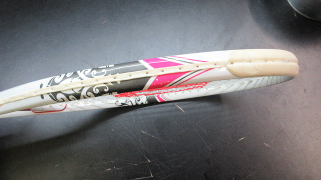 Load image into Gallery viewer, Used Wilson Hope 27" Tennis Racquet
