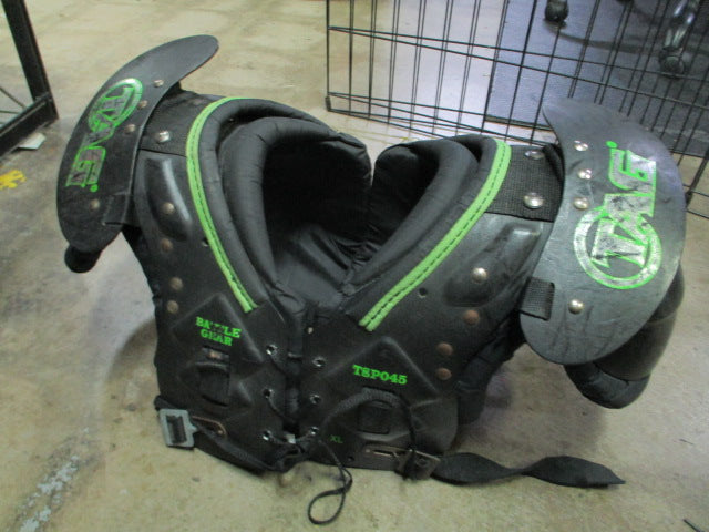 Load image into Gallery viewer, Used TAG Battle Gear TSP045 Football Shoulder Pads Size Youth XL

