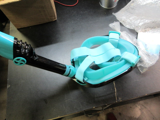 Load image into Gallery viewer, Used Full Face Snorkel Mask
