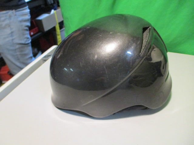 Load image into Gallery viewer, Used Red Aletta II Ski/Winter Helmet
