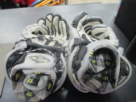 Used Warrior Vapor Mac Daddy Lacrosse Gloves