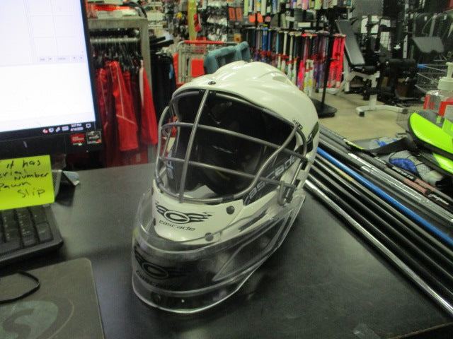 Load image into Gallery viewer, Used Cascade CS-R Youth Lacrosse Helmet With Throat Guard
