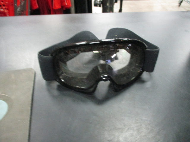 Load image into Gallery viewer, Used Youth Black Motorcross Goggles

