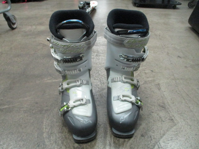Load image into Gallery viewer, Used Nordica NXT N4R Ski Boots Size 27.5 (9.5)
