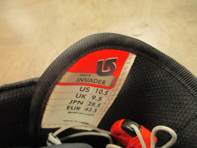 Load image into Gallery viewer, Used Burton Invader Snowboard Boots Size 10.5
