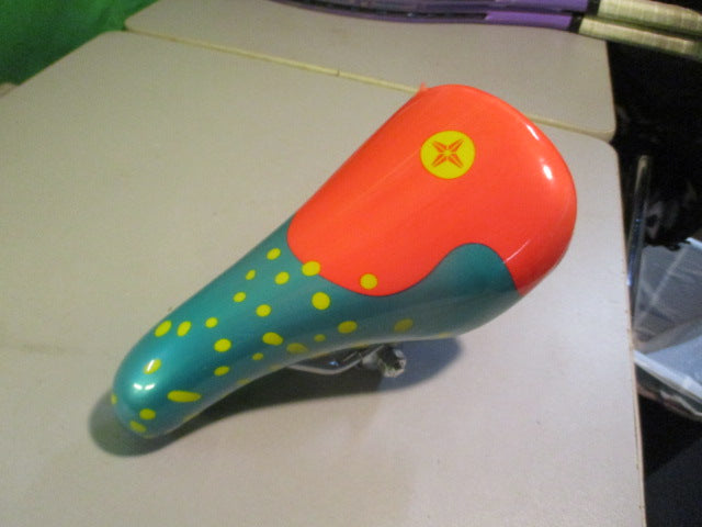 Load image into Gallery viewer, Schwinn Breeze 20" 1 Speed Kids Bike
