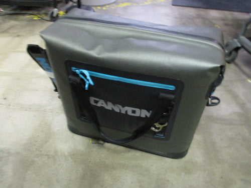 Used Canyon Nomad 30 Soft Cooler Bag