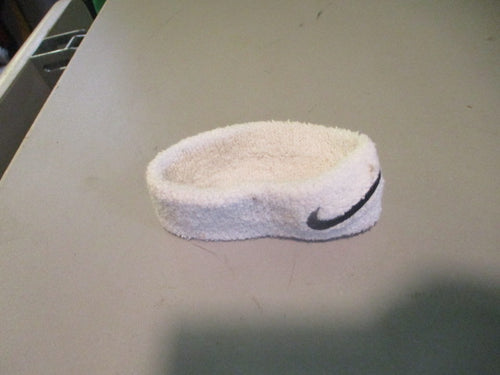 Used Nike Skinny Football Arm Band Single