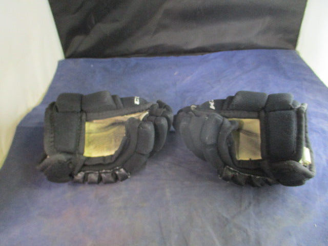 Load image into Gallery viewer, Used CCM T4R 9&quot; Hockey Gloves
