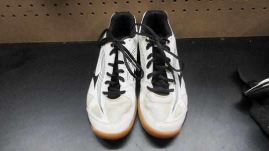 Used Mizuno Cyclone Speed 3 Volleyball Shoes - Size 8