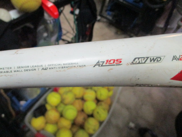 Load image into Gallery viewer, Used Marucci Cat 8 USSSA 28&quot; 20oz 2 3/4 Baseball Bat
