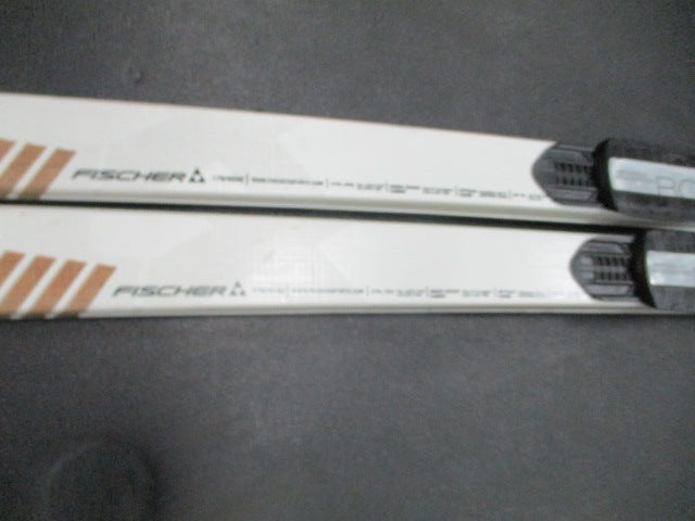 Load image into Gallery viewer, Used Fischer Spider 62 Crown 179CM Cross Country Skis
