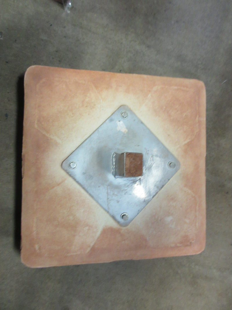 Load image into Gallery viewer, Used Molded Pro Style Base - 1 QTY
