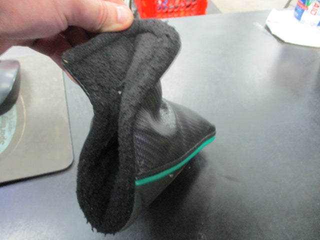 Load image into Gallery viewer, Used Fish More Work Less Putter Head Cover

