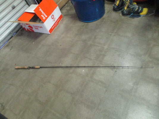 Used Cabela's Gold Label (GLC6042) 2-Piece 5'6" Fishing Pole