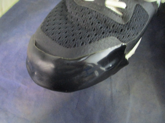 Load image into Gallery viewer, Used Under Armour Yard Low Metal Cleats Adult Size 13 - With Pitcher&#39;s Toe
