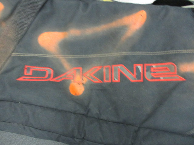 Load image into Gallery viewer, Used Dakine 165 CM Snowboard Bag (Has Wear)
