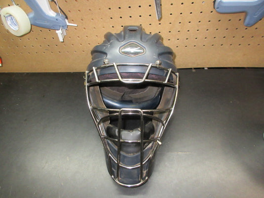 Used Mizuno Women's Samurai Softball Catchers Helmet - 6 1/2" - 7 1/4"