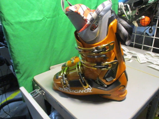 Load image into Gallery viewer, Used Rossignol Radical Size 28.5 Downhill Ski Boots
