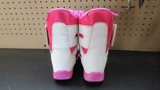 Load image into Gallery viewer, Used Burton Mini Grom Snowboarding Boots - Size 3
