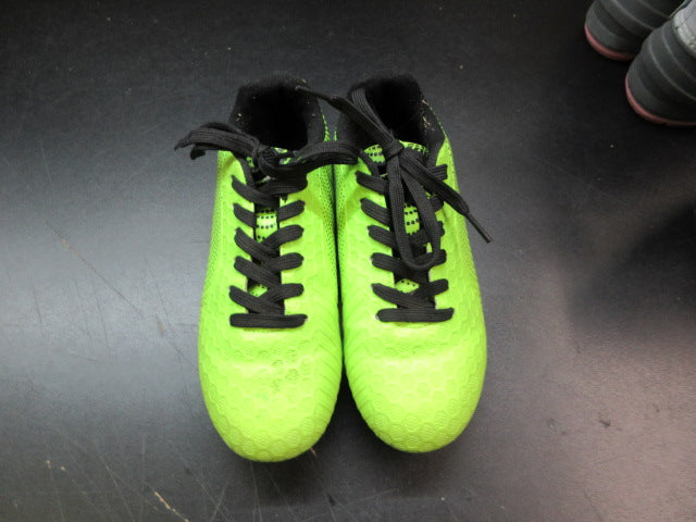 Load image into Gallery viewer, Used Vizari Stealth FG Soccer Cleats - Youth 2
