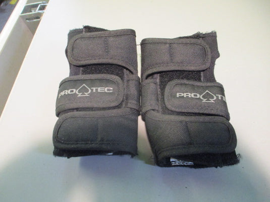 Used Pro Tec Youth Wrist Guards