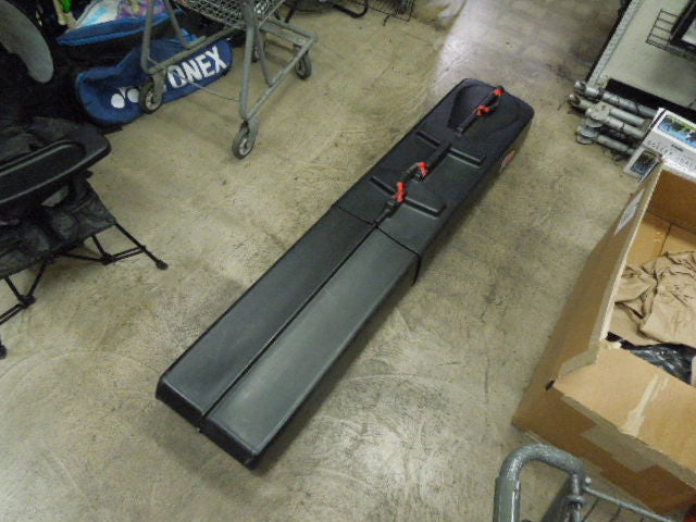 Load image into Gallery viewer, Used Sport Tube Extendable Snowboard Carry On Hard Case
