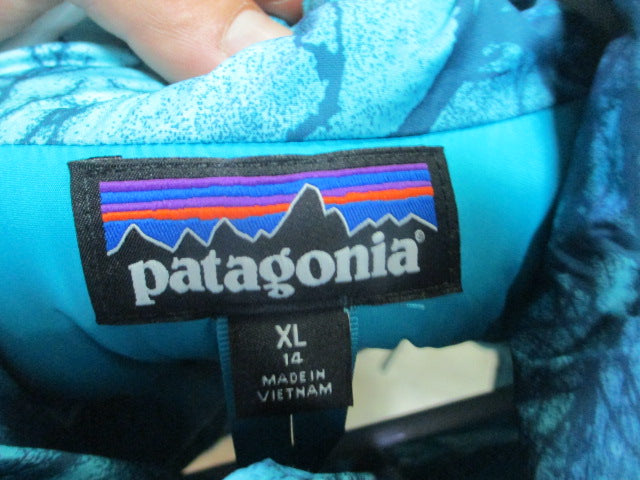 Load image into Gallery viewer, Patagonia Down Moontree Winter Sweater Vest
