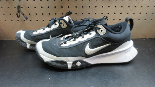 Used Nike Air Diamond Varsity Turf Shoes - Size 7.5