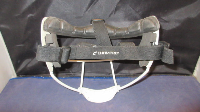 Load image into Gallery viewer, Used Champro Softball Fielder&#39;s Mask Size Adult - no chin foam
